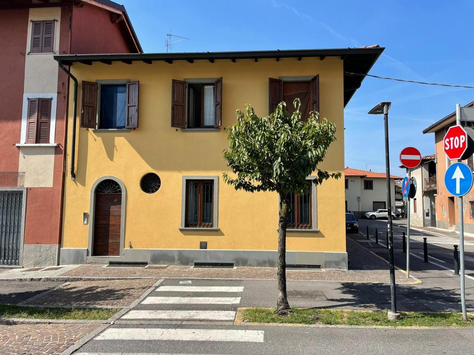Le Case Di Azzano Vicino All'Aeroporto Di Alice E Giorgia Azzano San Paolo Exterior photo